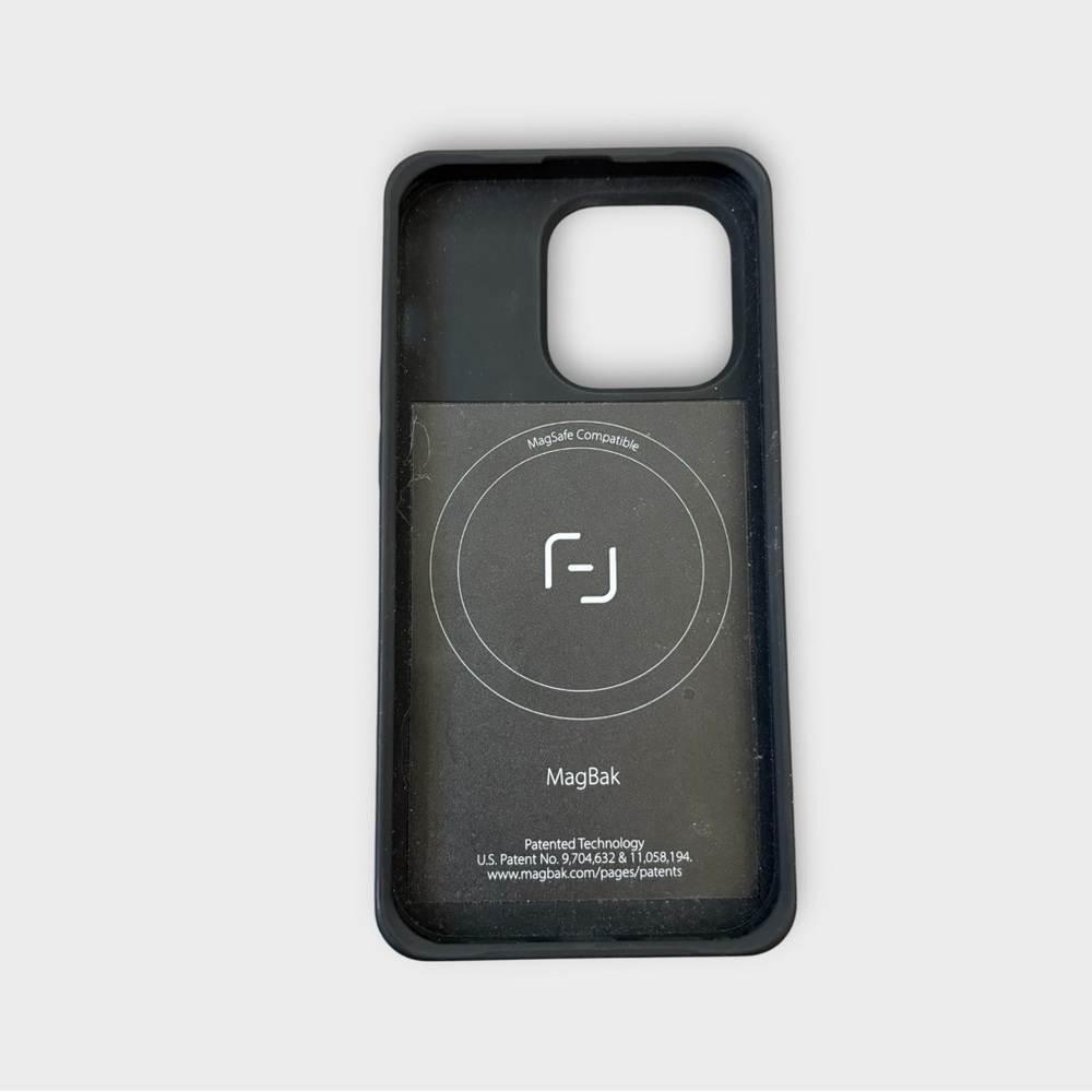 MagBak Black Phone Case iPhone 14 Pro with MagSafe Compatibility - Magnetic